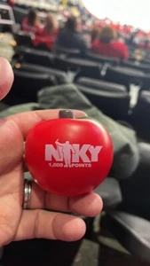 Washington Capitals Nicklas Backstrom 1000 points apple SGA N1KY Stress Ball - Picture 1 of 3