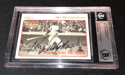 RON SWOBODA SIGNED 1969 NEW YORK METS 1994 SPECTRUM #53 BECKETT    394 - Image 1 of 2