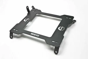 Base de asiento baja izquierda Sparco 2003-2008 para Infiniti G35 600SB075L - Imagen 1 de 5