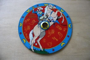 Cowboy Roy Rogers & Trigger Hufeisen 10 Zoll Runde Blech Zielbasis 1950er Jahre Ohio Kunst - Bild 1 von 23