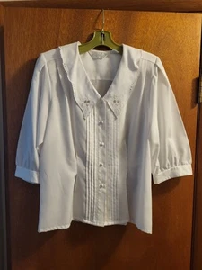 Vintage formschöne weiße Bluse zarte Stickerei Gr. M - Bild 1 von 9