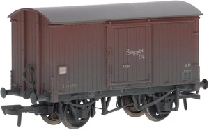 38-578 Bachmann OO Gauge LNER 10T Fish Van Weathered (Pre-Owned) - Picture 1 of 1