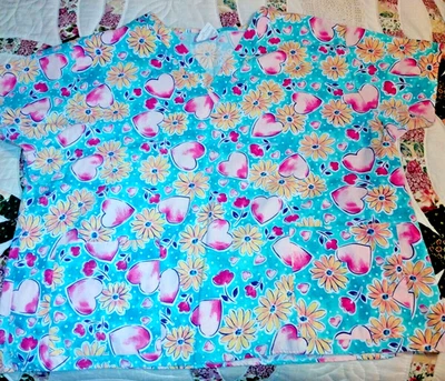 SCRUBS TOP SHIRT CREST HEARTS FLOWERS POCKETS 3XL FULL CUT  MEDICAL DENTAL - Image 1 of 4
