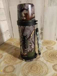 Coleman SS Vacuum Bottle 1 QT CAMO Hot Cold Camping Hunting Handle Strap - Picture 1 of 3