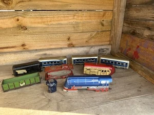 Juego de tren de metal Hafner años 30 8 piezas - Imagen 1 de 23