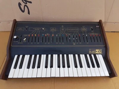ARP AXXE SYNTHESIZER - Photo 1/4
