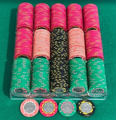 RARO Juego de (300) Fichas de Casino Playboy Atlantic City - $2.50, $5, $25, $100 -Q43 Foto 1 de 2