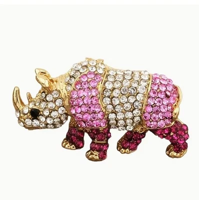 Broche de rinoceronte Betsey Johnson cristales rosas y transparentes tono dorado Foto 1 de 2