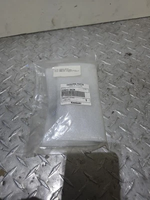 2017-2024 KAWASAKI NINJA 650R NEW FACTORY KICKSTAND BRACKET 32043-0620 - Изображение 1 из 4