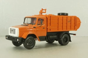MKM-2 garbage truck with side loading on ZIL-43Z3 chassis 1986, orange, Cimmeria - Picture 1 of 9