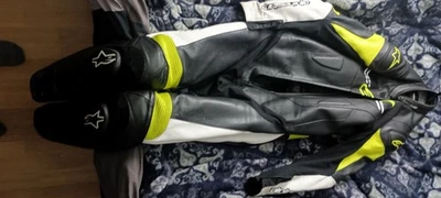 Traje de carrera de una pieza para motocicleta Alpinestars Challenger V2. Talla 58 Foto 1 de 4