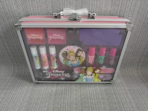 Disney 100 Years of Wonder / Magic Princesses Pamper Make Up + Case New - Picture 1 of 2