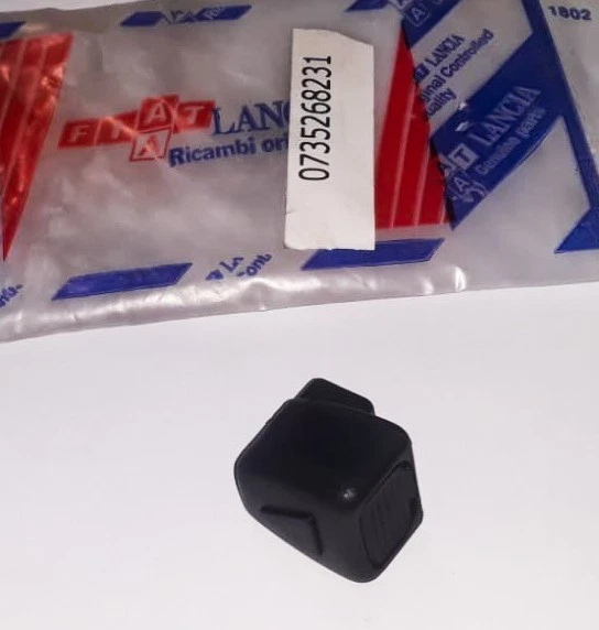 FIAT PUNTO MK1 - 1400 GT (1993 - 1999)/ LEVA CINTURE SICUREZZA/ SECURITY BELT - Image 1 of 1