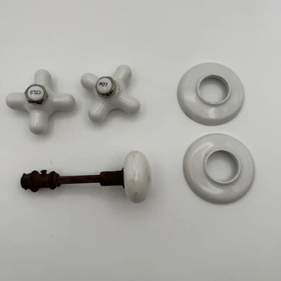 Lote de perillas de puerta de manija fría/calor de salvamento herrajes de baño de porcelana blanca vintage Foto 1 de 4