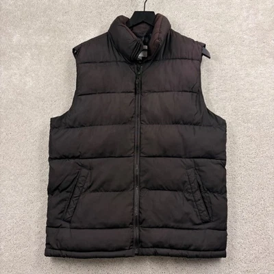 Old Navy Puffer Vest Mens Size Medium Black Faded Quilted Full Zip Pockets - Image 1 of 4