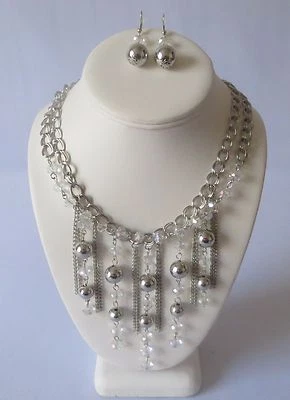 时尚项链和耳环套装银色双线链带珠饰条纹。 — 第 1/2 张图片