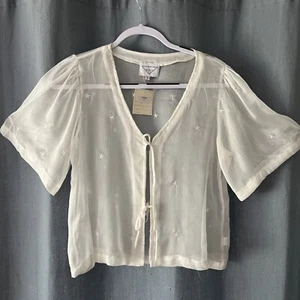 Hip Gypsy White Sheer Short Sleeved Tie Up Blouse. Size 8.#Vic 2 - Picture 1 of 12