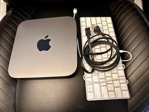 2018 Apple Mac Mini A1993 Intel Core i3 3.6 Ghz- 8GB - 256GB SSD - with keyboard - Picture 1 of 3
