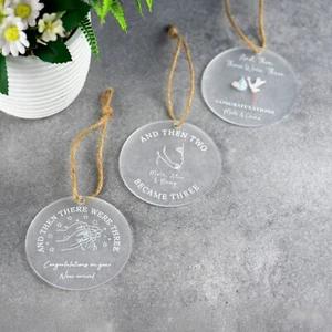 Personalisierte Baby Ornament Kugel mattiert Hängedeko Baby Geschenkidee - Bild 1 von 8