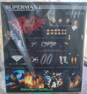 Mezco ONE:12 Collective Superman Recovery Suit Figure Flagpole Rocket Boots OH - Picture 1 of 15