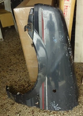 DAIHATSU CUORE L80 MODELO 1985 90 PANEL GUARDABARROS DELANTERO LADO IZQUIERDO USADO Foto 1 de 4