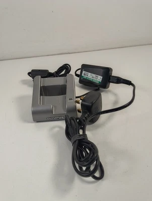 Olympus CR3A USB Charger Cradle For Digital Voice Recorder DS-4000, DS-3300 - Image 1 of 4