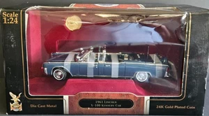Road Signature Presidential Series 1961 Lincoln X-100 Kennedy Car Diecast 1:24 - Picture 1 of 10
