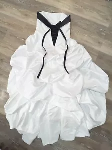 David's Bridal Sz 12 White Black Gathered Strapless Lace Up Corset Wedding Gown - Picture 1 of 24