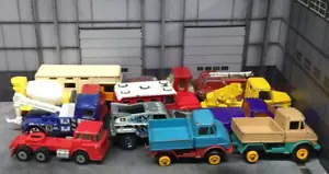 Matchbox/Lesney/Hotwheels/Yatming & More Diecast Varity 12 Pack - Picture 1 of 6