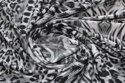 Jersey 3,60€/m²  grau, schwarz Tierfellmuster, Viskose  mit Elasthan EA16 - Bild 1 von 3