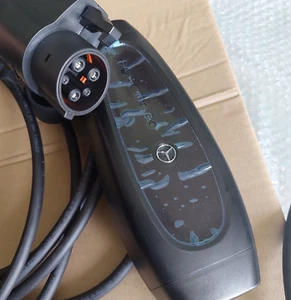 Original Mercedes-Benz Type 1/Schuko EV Charger 230V Genuine OEM Ladekabel - Bild 1 von 5