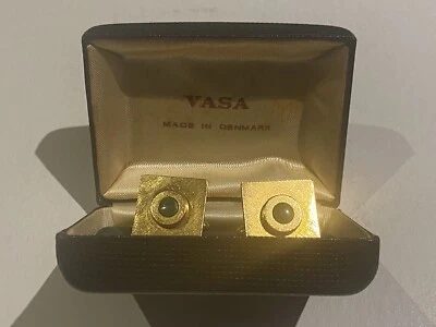 Antique Vasa Cufflinks Made In Denmark, Gold with Jade Stone - image 1 of 4