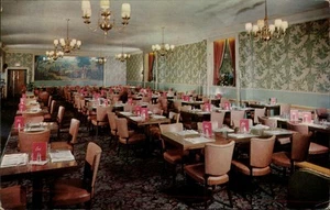 Clark's In Akron,OH 1960 Summit County Ohio Postcard - Picture 1 of 2