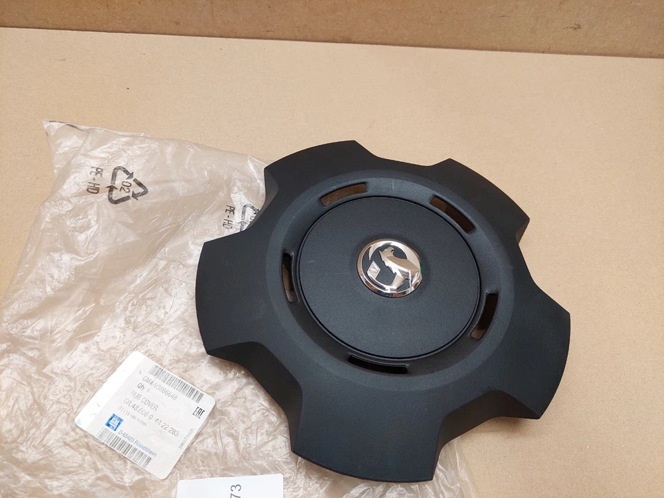 Vauxhall Vivaro B Wheel Hub Center Cap Cover 93866648 1.6 CDTI 2015-on Genuine - Image 1 of 4