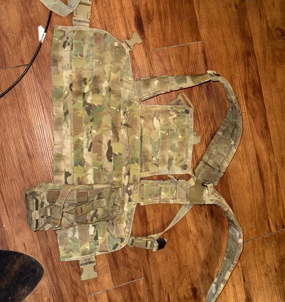 Casa rodante Eagle Industries Multicam GWOT usada rara plataforma de pecho Foto 1 de 1