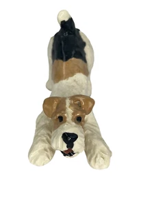 Airedale Terrier Ceramic Figurine Hand Painted made by Saffor 2003 - Picture 1 of 9