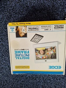 Edge Hi-Res 7" Digital Picture Frame with MP3 Player - Picture 1 of 3