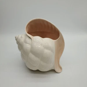 White and Blue Ceramic Conch Shell Tissue Box Cover - Picture 1 of 7
