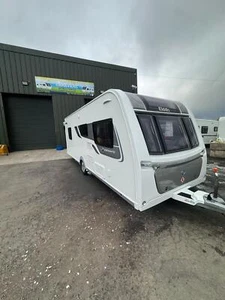 2018 ELDDIS CHATSWORTH 550 - 4 BERTH CARAVAN - Picture 1 of 13