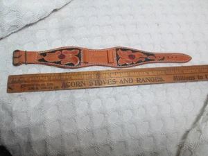 Correa de reloj clásica de cuero occidental en relieve Looper de colección sin usar negra y roja - Imagen 1 de 2