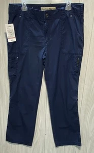 CABELAS Navy Convertible Roll Tab Hem Bayou Cargo Pants Women's Sz 12 - Picture 1 of 12