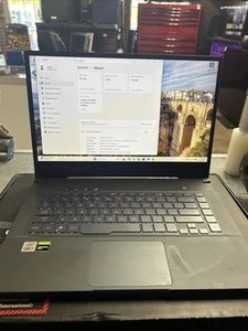 ASUS ROG Zephyrus M15 - i7 - GeForce GTX 1660 Ti - 16GB RAM - 512GB SSD - Grau - Bild 1 von 24