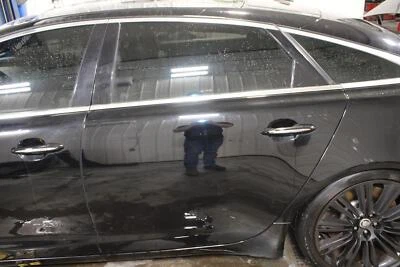 Used Rear Left Door Assembly Rear Side fits: 2013 Jaguar Xj XJL 124`` WB w/priva - Image 1 of 4
