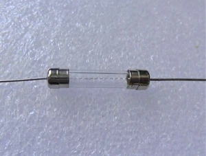 3 pcs 5A, fast acting 250VAC 3AB 3AG, CE, CSA, KC, PSE, UL - Picture 1 of 1