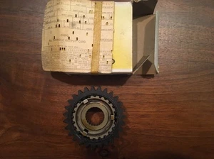 NOS  ORIGINAL 1964-67 OPEL KADETT TRANSMISION GEAR VINTAGE - Picture 1 of 6