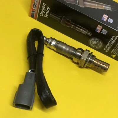 O2 sensor for Toyota GRJ120 LANDCRUISER PRADO 4.0L 03-04 1GRFE PosCAT Oxygen EGO - Image 1 of 4