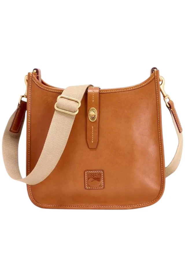 Bolso Mensajero Dooney & Bourke Florentino Cuero Turnlock Natural Foto 1 de 1