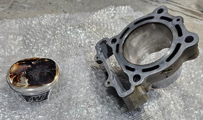 KAWASAKI KX 250F PISTÓN, CILINDRO, EXTREMO SUPERIOR RECONSTRUCCIÓN 2011-2014 40020M07700 14.5:1 Foto 1 de 4