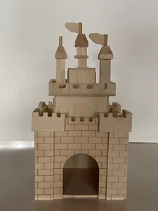 9,5 Zoll hölzerne Prinzessin Schloss Vogelhaus von Make Market - unvollendet - Bild 1 von 3