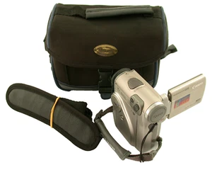 K# CANON MV3 Mini DV Camcorder CA-400 DC-400 DU-300 WL-D76 10x zoom READ LESEN - Bild 1 von 11
